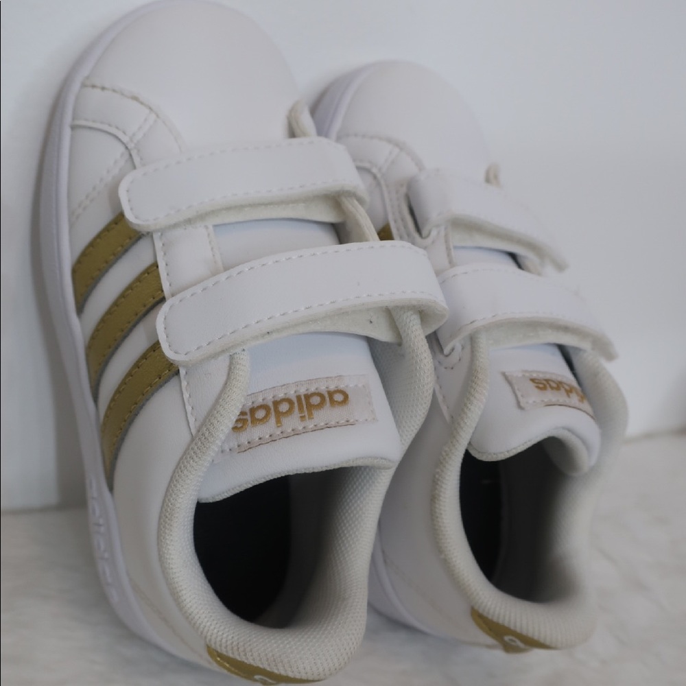 Adidas Boys 9C Shoe Worn Once